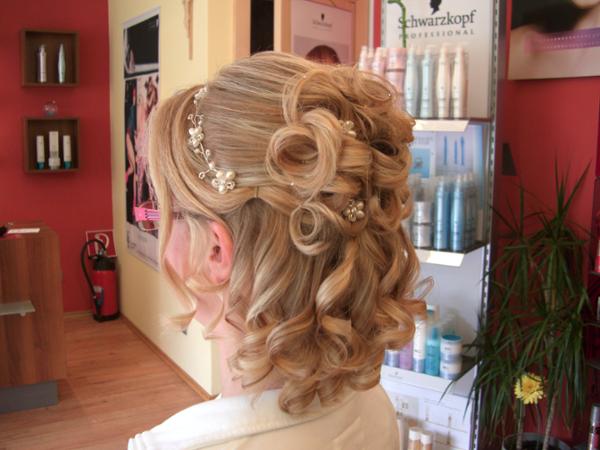 Bild 2 von Sabinas Haarmode