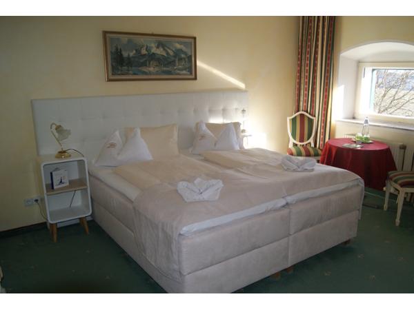Bild 3 von Hotel Schloss Lerchenhof
