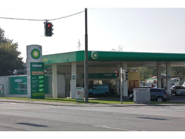 Bild 1 von BP Tankstelle