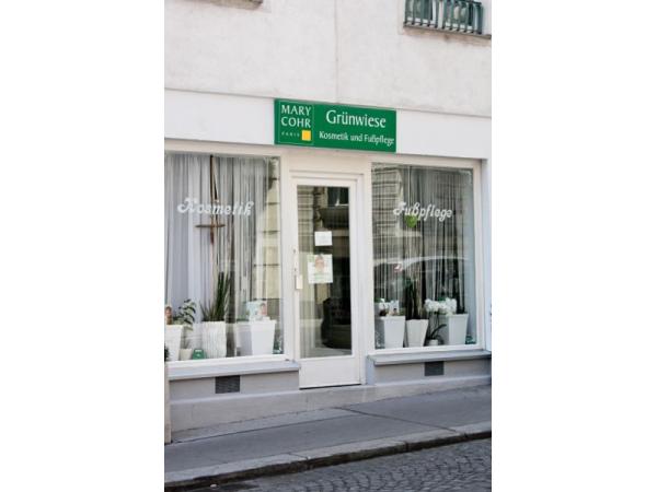 Bild 1 von Selker Anna Maria - Grünwiese Kosmetik u. Fußpflege