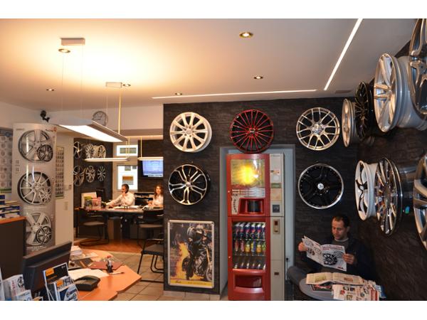 Bild 6 von REIFENSTOP GmbH