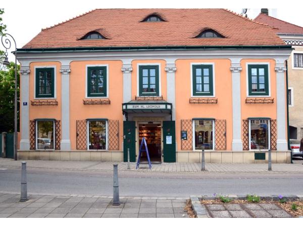 Bild 1 von Apotheke Zum Heiligen Leopold