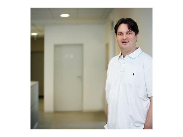Bild 1 von Dr. med. univ. Schönhuber Günther