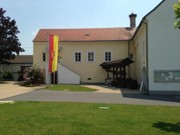 Bild 1 von Fahnenschwinger- und Weinbaumuseum