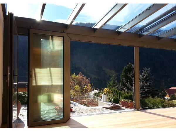 Bild 4 von Nicolussi Martin Wintergärten - Überdachungen - Tür- & Fenstersysteme