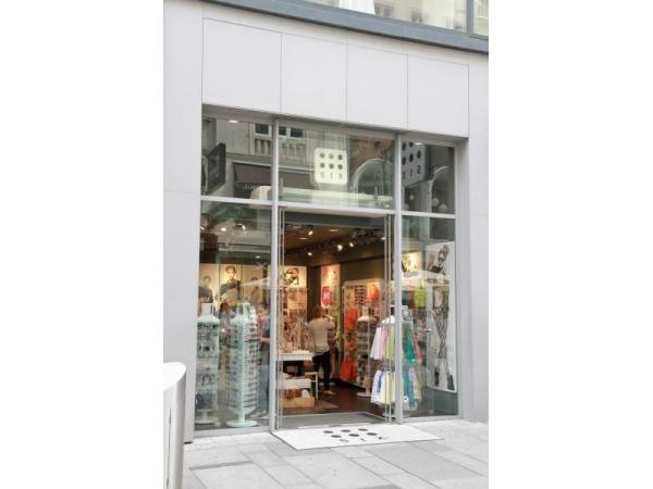 Bild 1 von Six-Shop