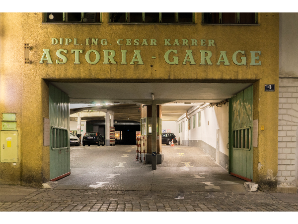 Bild 5 von Astoria Garage