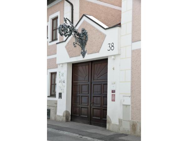 Bild 1 von Heurigen Habacht GmbH