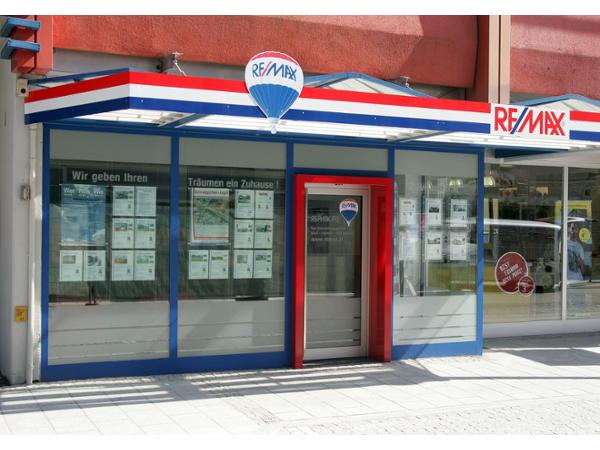 Bild 1 von REMAX Fit FIT - am Immobilien GmbH