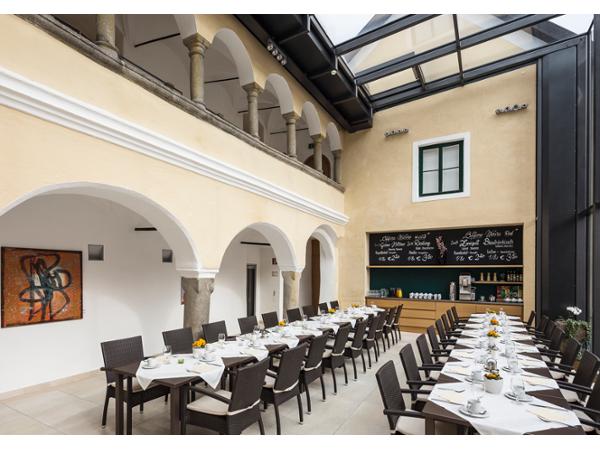 Bild 10 von Wesenufer Hotel & Seminarkultur an der Donau - pro mente OÖ