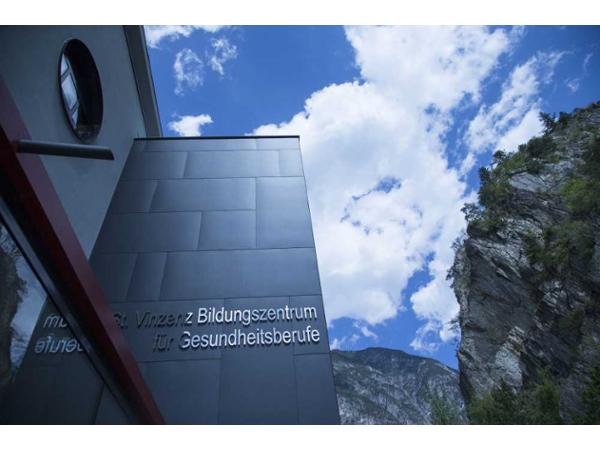Bild 1 von Gesundheits- und Krankenpflegeschule St. Vinzenz