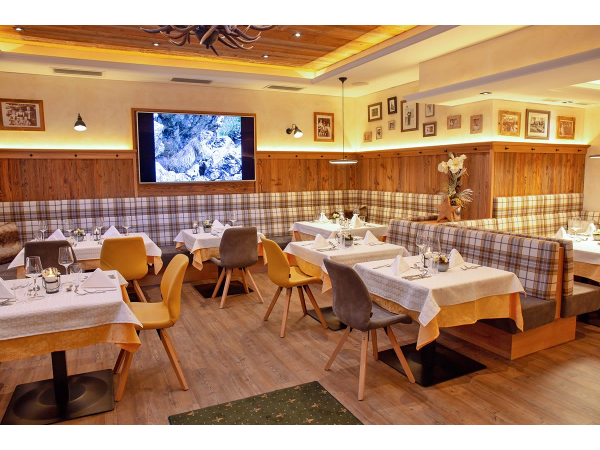Bild 11 von Hotel Bergzeit bei Seven