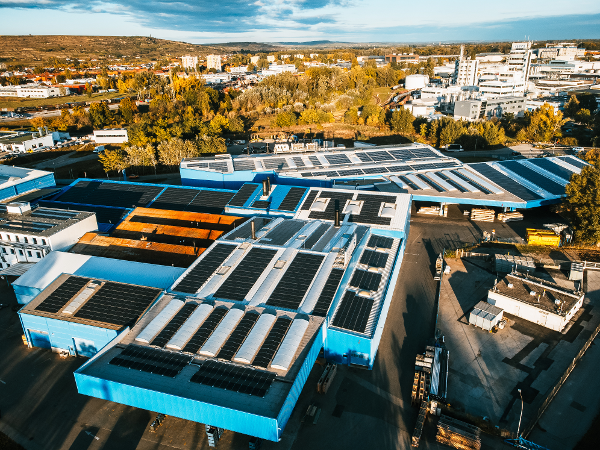 Bild 38 von Nikko Photovoltaik GmbH