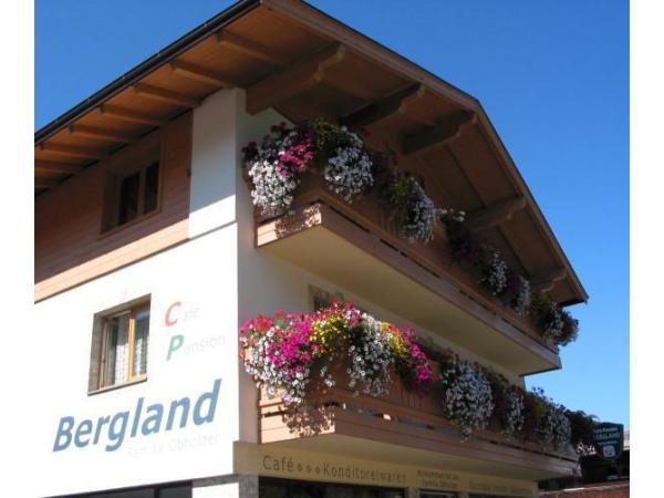 Bild 2 von Haus Bergland Familie Obholzer