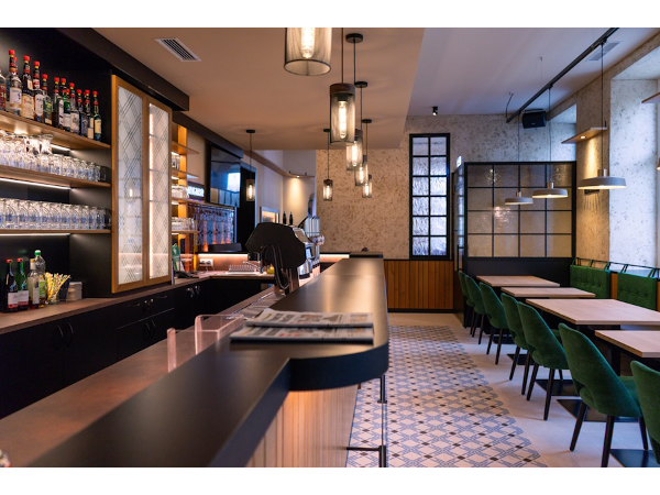 Bild 4 von Crown and Sword