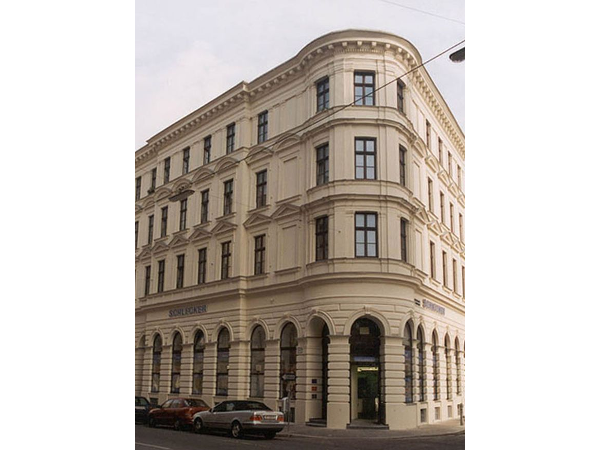 Bild 16 von KR Anton Lenhardt Fenster-Türen GmbH