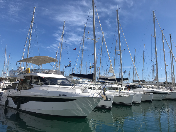 Bild 2 von Yachting 2000 e.U.