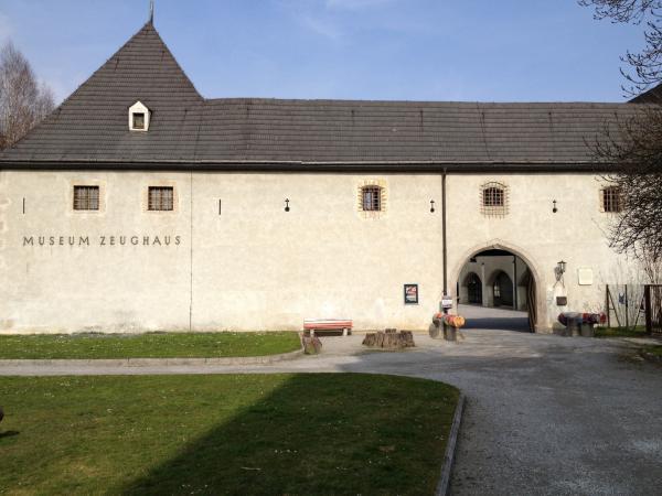 Bild 1 von Tiroler Landesmuseum - Museum im Zeughaus