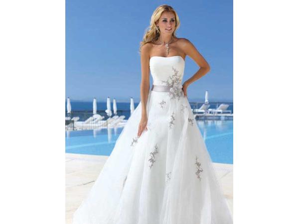 Bild 12 von Neuböck KG Mode/Hochzeit/Tracht