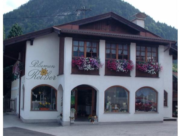Bild 11 von Gartenbau – Blumen Robert Reißer