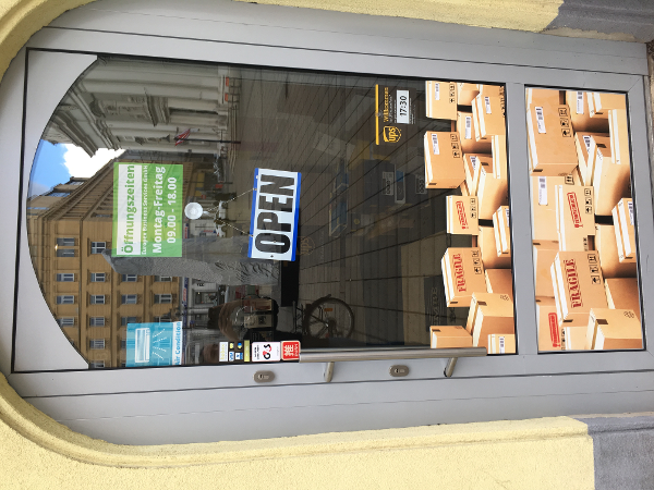 Bild 5 von Mail Boxes Etc. Karmeliterplatz - Versand, Verpackung, Grafik & Druck