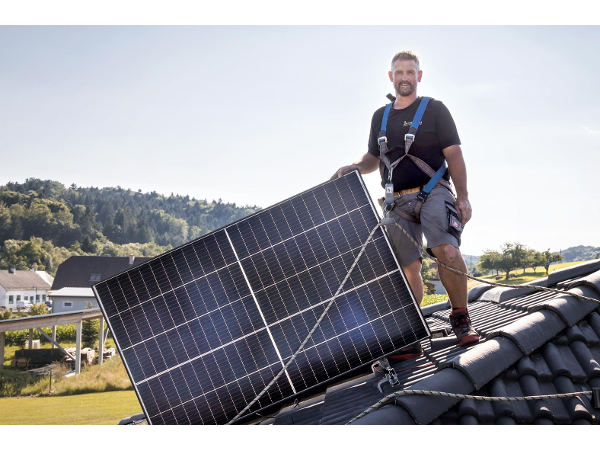 Bild 3 von Windisch Photovoltaikreinigung