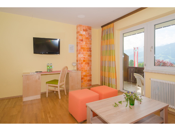 Bild 8 von Almfrieden Hotel & Romantikchalet