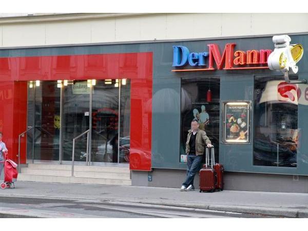 Bild 1 von Der MANN der verwöhnt Backwaren