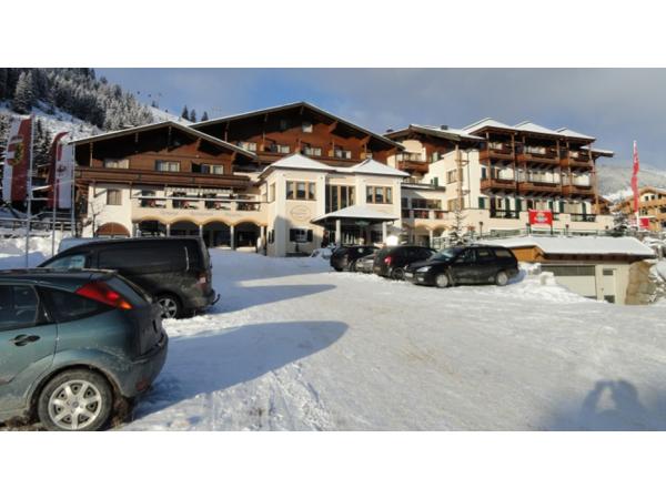 Bild 6 von Hotel Königsleiten Fam. Obermoser