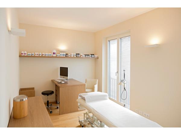 Bild 6 von Schneider Roman Dr. med. MSc Osteopathie