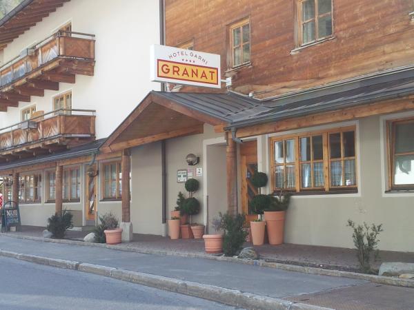 Bild 1 von die berge, lifestyle-hotel sölden, Pult Hotel GmbH