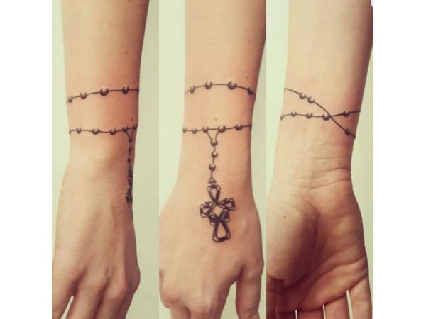 Bild 10 von DIE KLINIK - piercing | tattoo | permanent make up