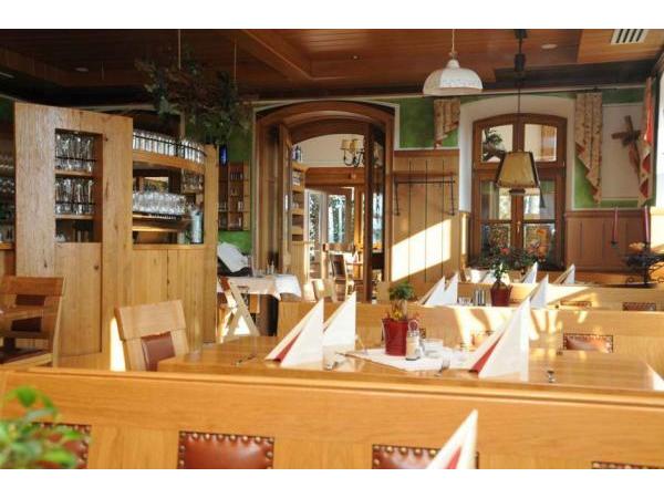 Bild 1 von Waldschloss Hotel-Restaurant