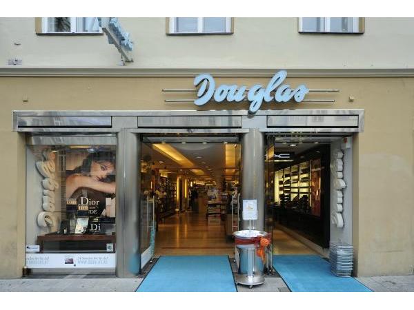 Bild 1 von Parfümerie Douglas