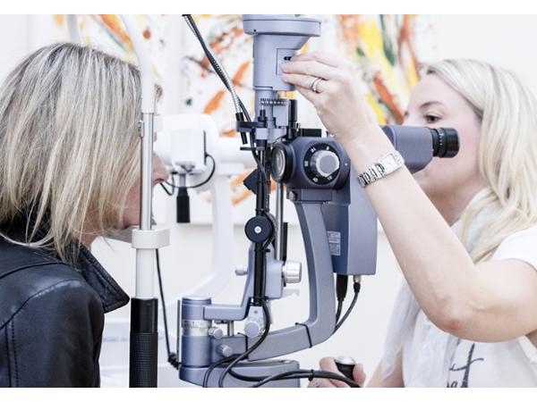 Bild 1 von Augenarzt - Dr. Andrea Rosin-Surkamp