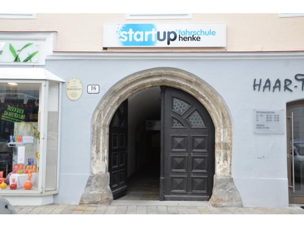 Bild 1 von startup - fahrschule henke
