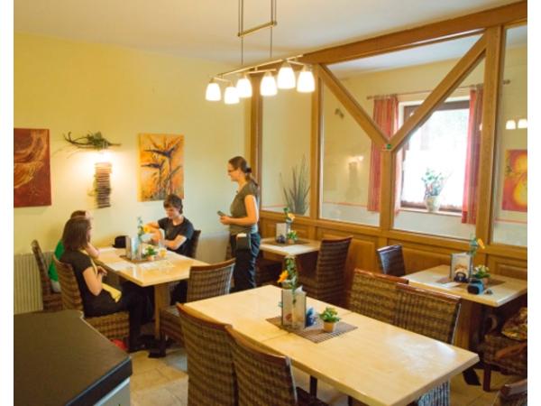 Bild 4 von Gasthaus Kirchberger Kegelbahnen