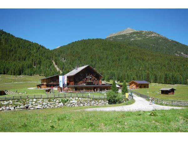 Bild 1 von Krimmler Tauernhaus Familie Geisler
