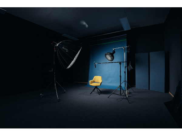 Bild 2 von Touché Studio | Foto-, Film-, Podcast- und Videostudio