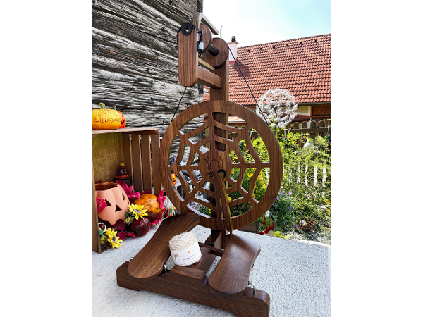 Bild 8 von Hezo GmbH Tischlerei & Spinnräder by Hermann Zottler