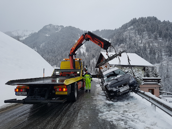 Bild 5 von Seeberger Norbert Autogarage-Schleppservice GmbH