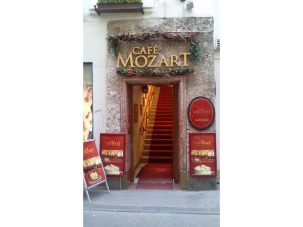 Bild 1 von Cafe Mozart