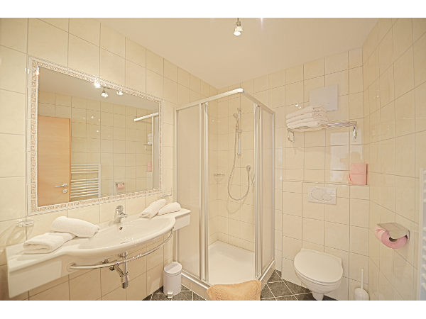 Bild 12 von Haus Sailer - Ferienwohnungen in St. Anton am Arlberg