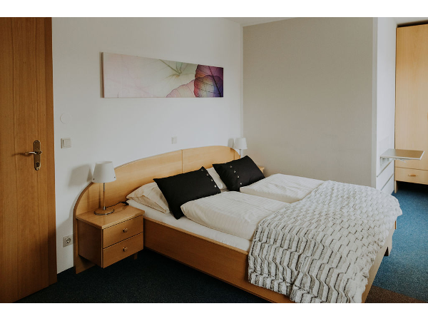 Bild 1 von Gästehaus Feldkirchen - Business.Hotel.Graz.Flughafen.