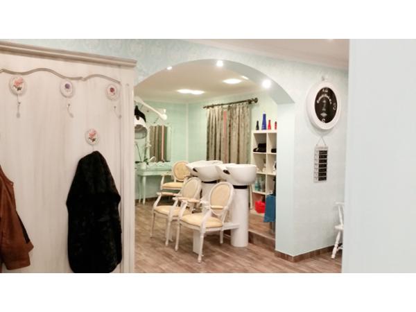 Bild 7 von Shaby Schnitt Vintage Saloon e.U.