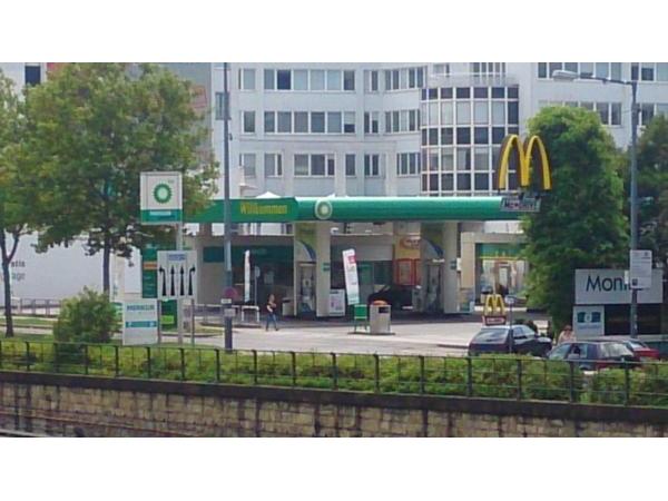 Bild 1 von BP Tankstelle
