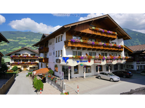 Bild 1 von Central Hotel & Apart