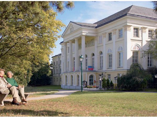 Bild 3 von Seniorenresidenz Schloss Liechtenstein