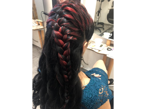 Bild 1 von Modern Hair Christiane