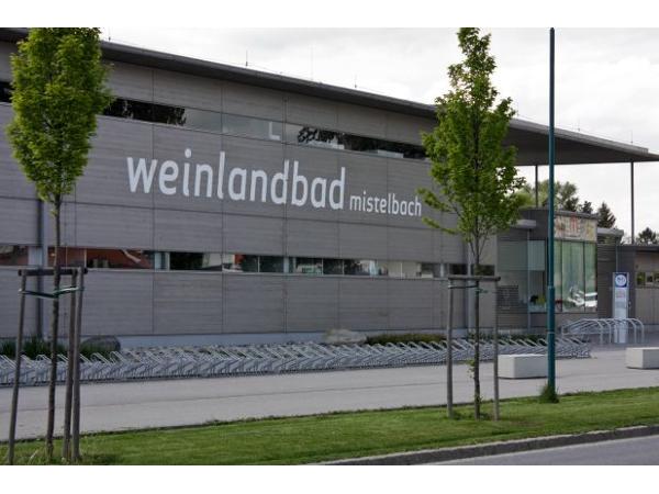Bild 1 von Weinlandbad